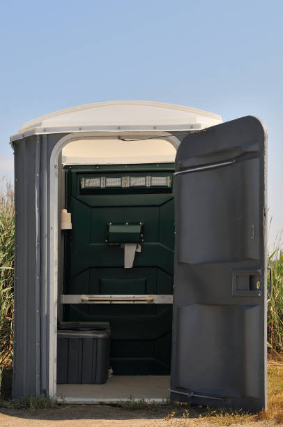 Best Porta potty rental near me  in Jensen Beach, FL